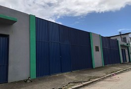 Jogador de clube alagoano é esfaqueado por diretor da equipe após desentendimento