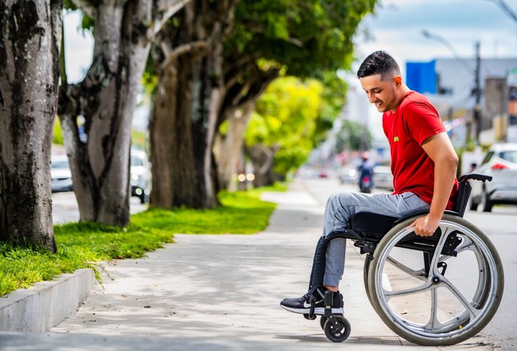 Arapiraca avança em acessibilidade com sistema pioneiro de gestão de próteses e órteses