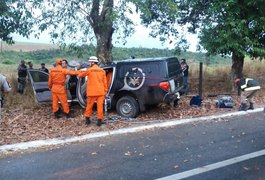 Sargento da PM morre e três ficam feridos em grave acidente em Atalaia