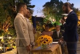 Carlinhos Maia e Lucas Guimarães se casam em Piranhas, AL