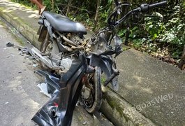 Motociclista entra na contramão e fica em estado gravíssimo após colisão, em São Miguel dos Campos