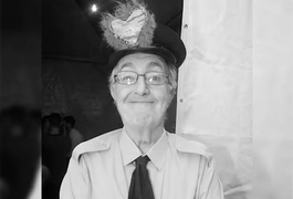 Morre Roberto Marquis, o 'Guarda Juju' de A Praça É Nossa, aos 83 anos