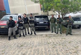 Após denúncia, policiais da segurança pública recuperam veículo de luxo furtado de loja em Maceió
