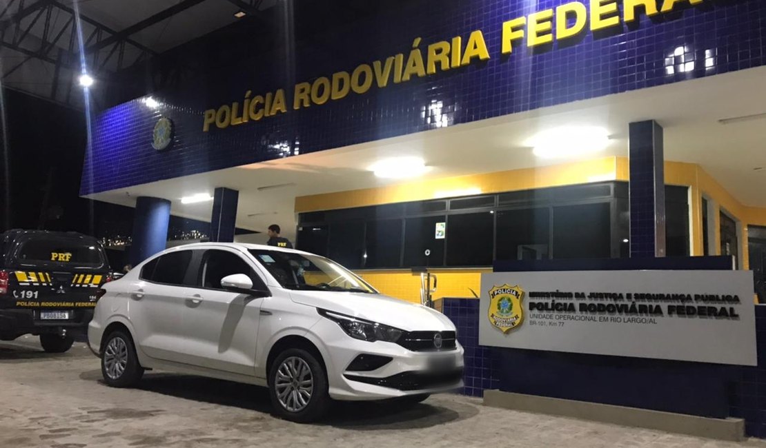 Em Rio Largo, homem é preso por levar criminosos para roubarem carro em Recife e pagar 5 mil pelo veículo