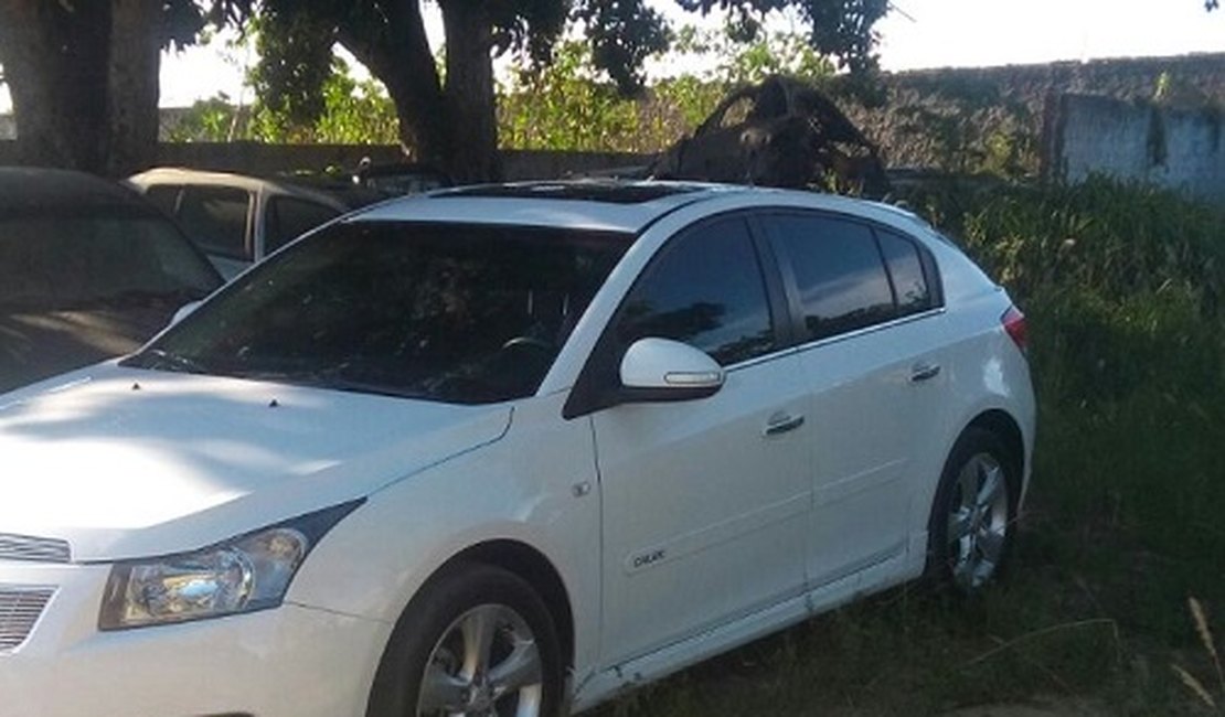 Polícia Civil prende suspeitos de matar homem a golpes de faca no primeiro dia do ano