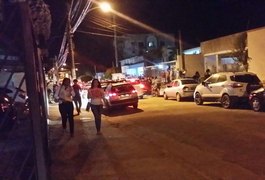 Assalto perto de faculdade em Maceió assusta estudantes e causa tumulto