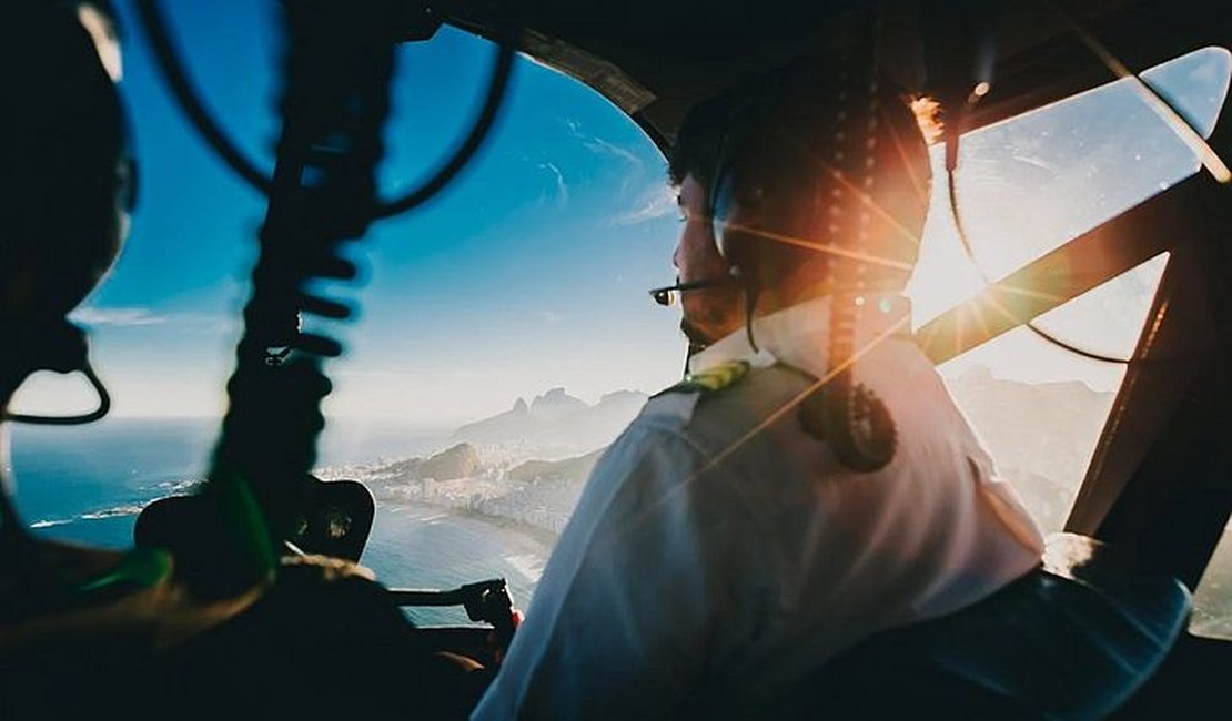 Pilotos de avião aprovam greve a partir desta segunda (19)