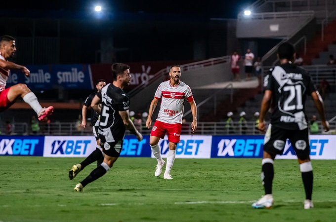 CRB perde por 1 a 0 para a Ponte Preta, em Maceió e completa 14 jogos sem vitória