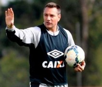 CRB anuncia Doriva como novo técnico