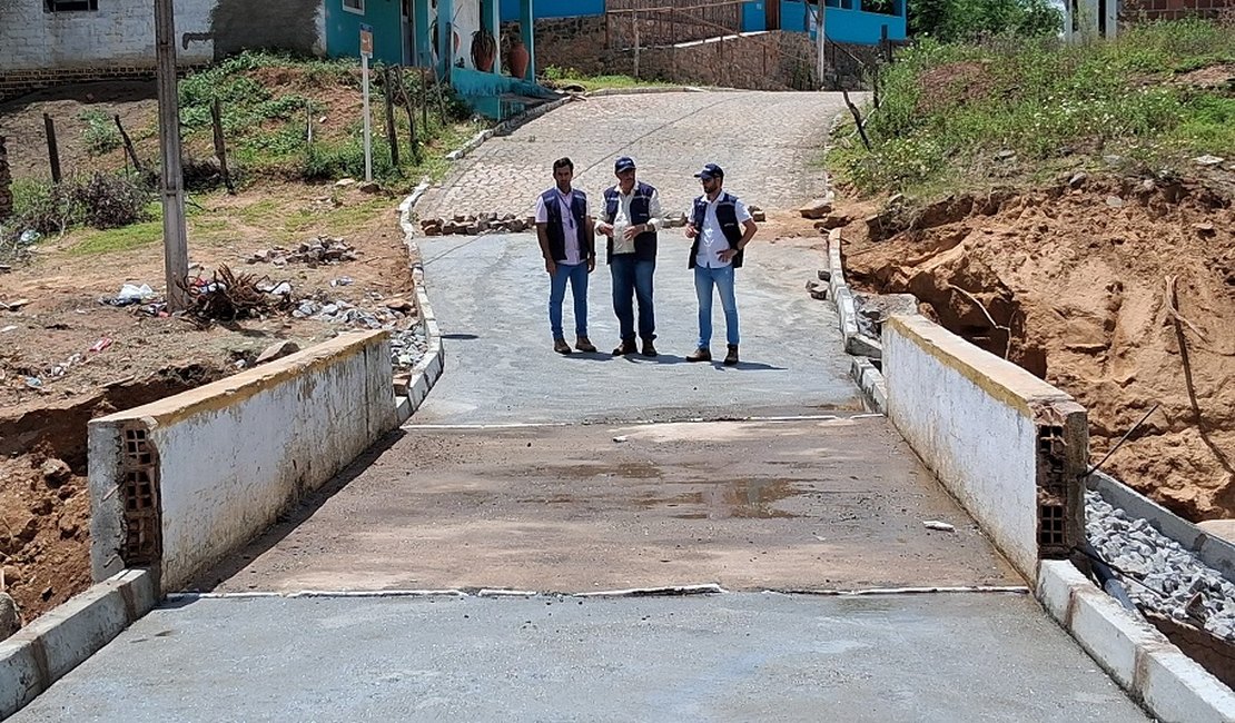 Após as chuvas: Governo conclui mais três obras de infraestrutura em Piranhas