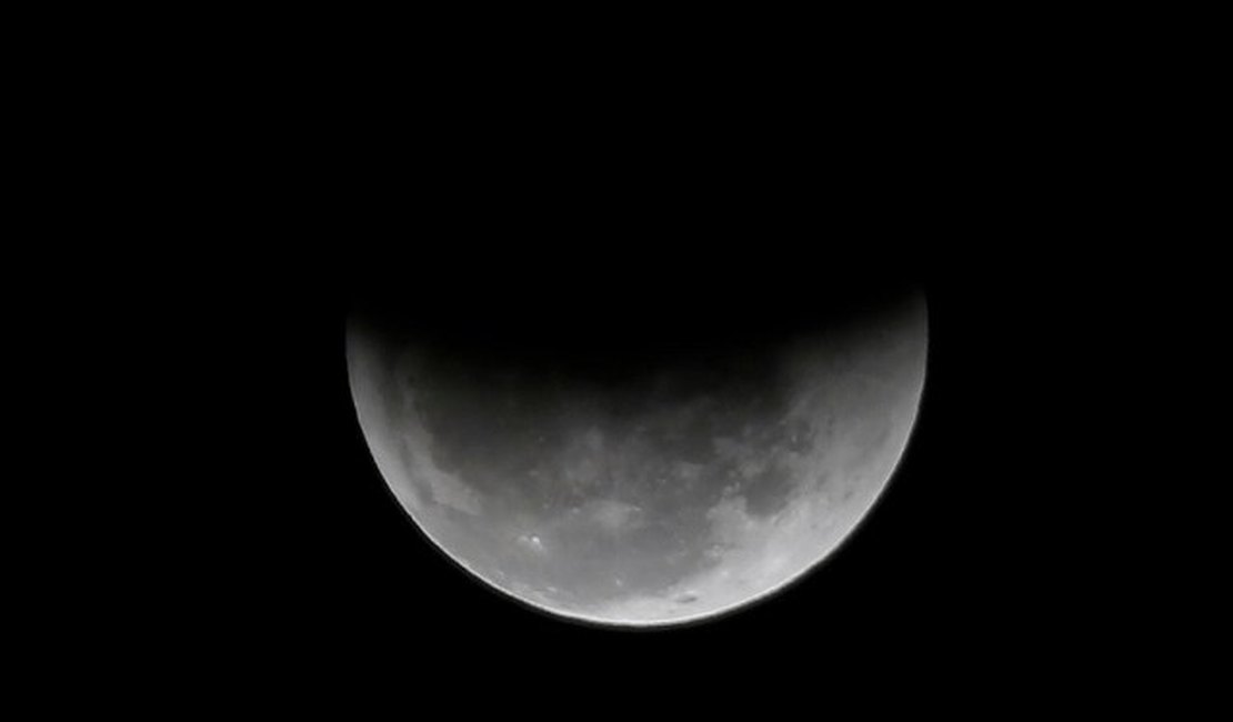 Qual a diferença entre eclipse solar e lunar?