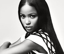 Cantora Simone Battle, finalista do X Factor, foi encontrada morta