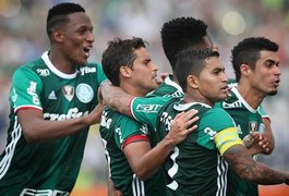 Palmeiras abre quatro pontos do Flamengo na liderança do Brasileirão