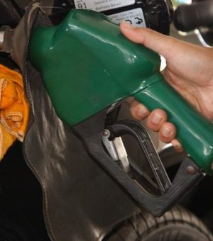 Preço da gasolina rompe a barreira dos R$ 8 em postos do interior de Alagoas, aponta ANP