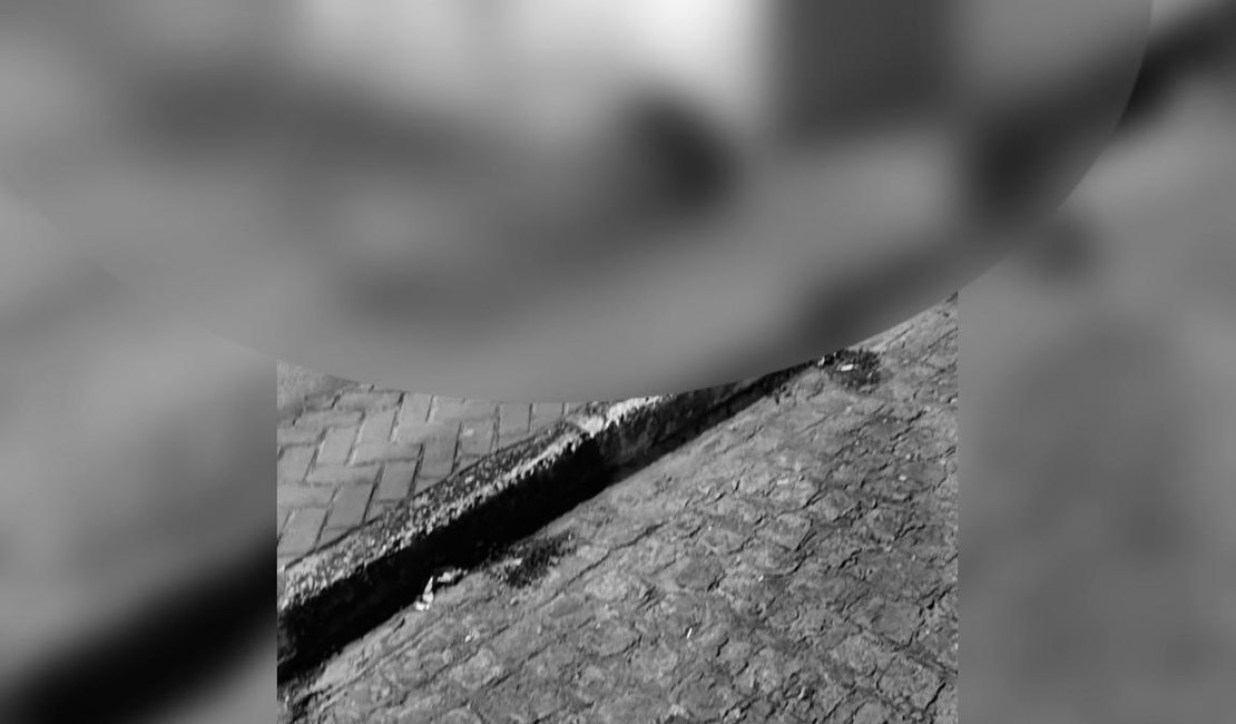 Dois adolescentes de 16 e 17 anos são mortos a tiros em praça de Maribondo