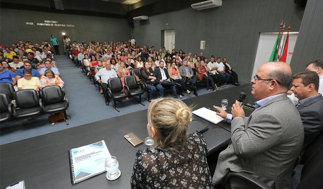 Consolidação Normativa Notarial e Registral é apresentada aos oficiais de cartório