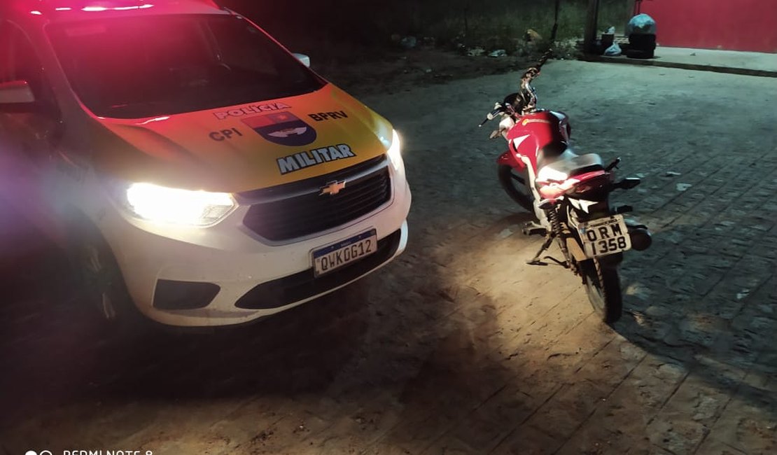 Homem é preso com moto roubada em Arapiraca