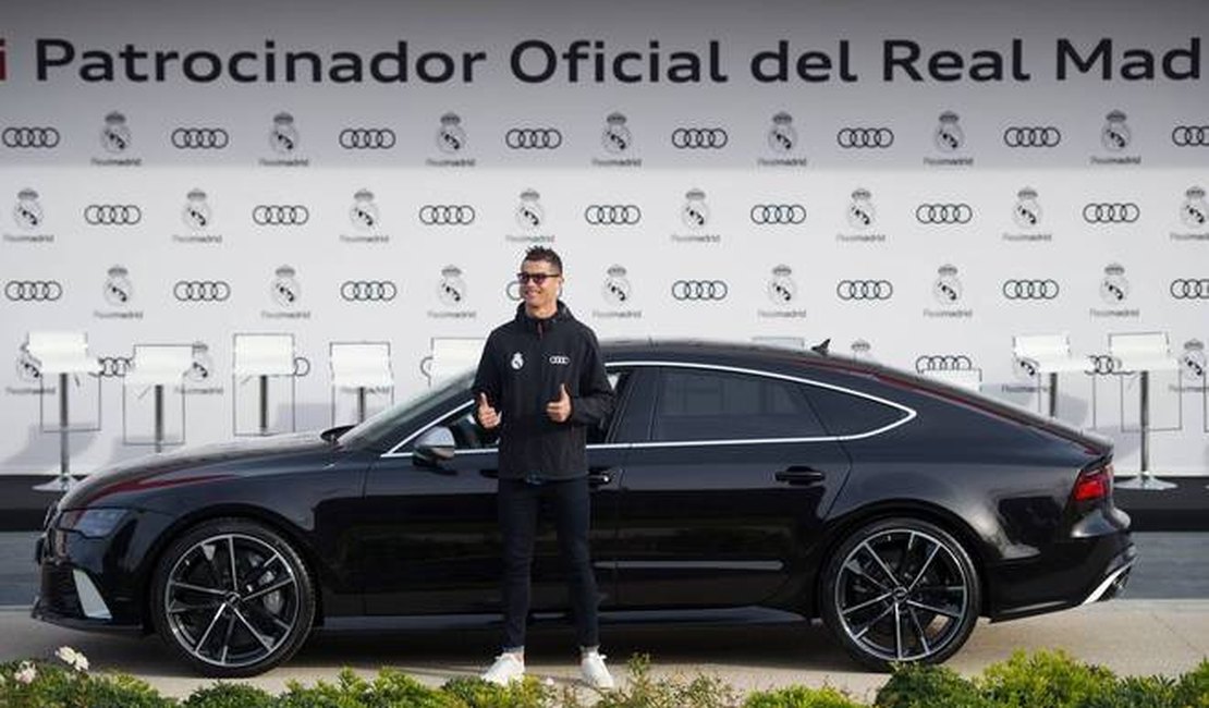 Craques do Real ganham carrões de presente da patrocinadora