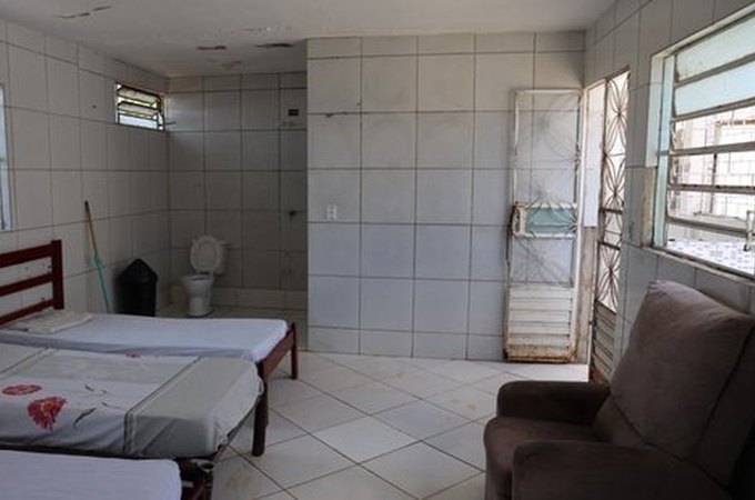 Justiça afasta gestora de abrigo em Maceió e dá prazo para Prefeitura apresentar plano de regularização