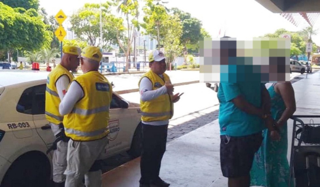 Casal do DF é vítima de anúncio falso de emprego em Alagoas e fica sem dinheiro para se manter