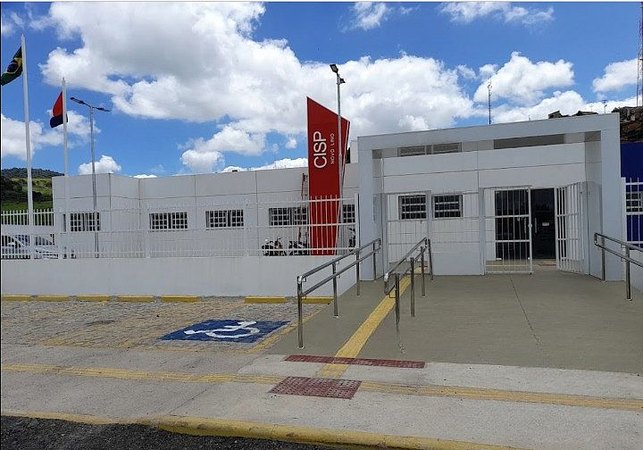 Foragido da Justiça é capturado após tentar fugir durante cerco policial no interior de Alagoas