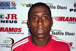 Diogo, ex-atacante de Flamengo e Santos morre em Maringá