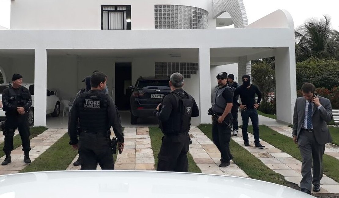 Ex-prefeito de Girau do Ponciano é preso e Gecoc procura ex-gestores de outros municípios