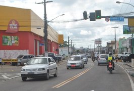 Semáforo vai disciplinar trânsito na Rua Marechal em Arapiraca