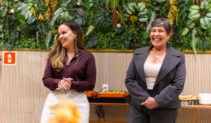 Célia Rocha e Nathália Barbosa mobilizam mulheres em encontro político