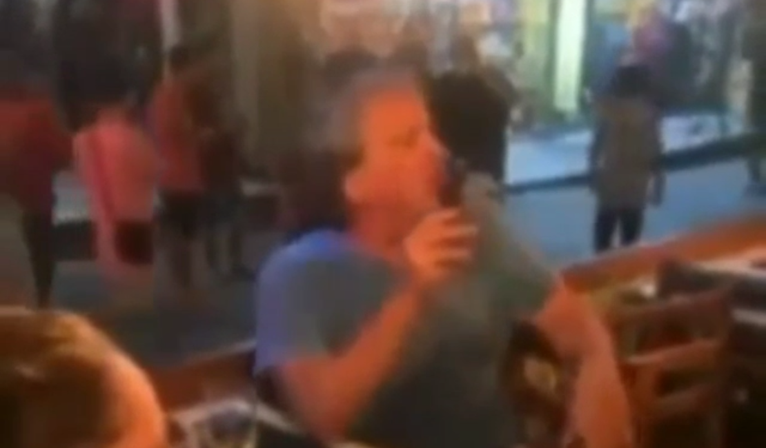 Vídeo. Turista é preso em flagrante após chamar homem de macaco