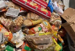 Visa apreende 750 kg de alimentos estragados, em Maceió