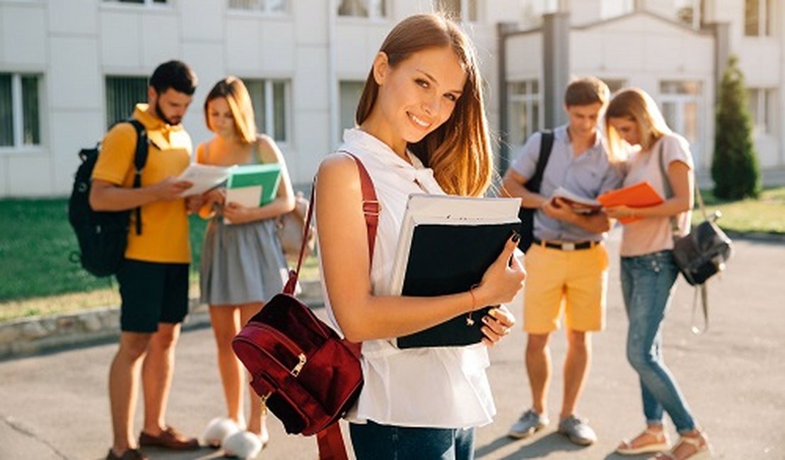 Pesquisa aponta os 10 cursos mais buscados em universidades públicas brasileiras