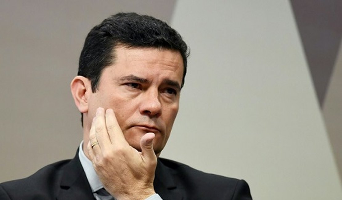 Operação da Polícia Federal prende quatro suspeitos de hackear celular de Moro