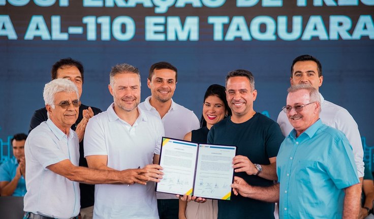 Governador Paulo Dantas assina ordem de serviço para recuperação da AL 110 em Taquarana