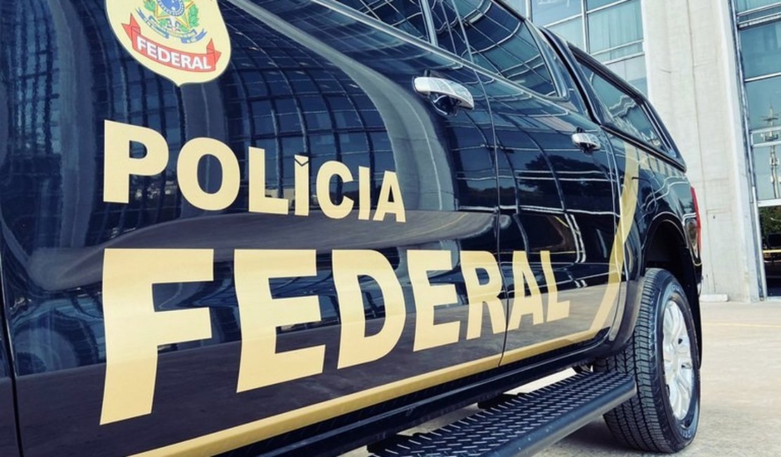 Operação deflagrada pela Polícia Federal prende homem por crime eleitoral em Alagoas