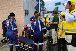 Ronda no Bairro socorre feridos em acidente entre motos no Benedito Bentes, em Maceió