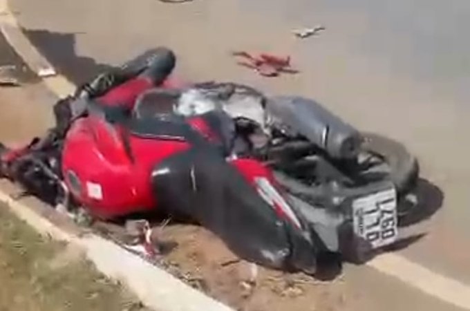 Família procura moto de condutor que morreu após batida no Canaã, em Arapiraca