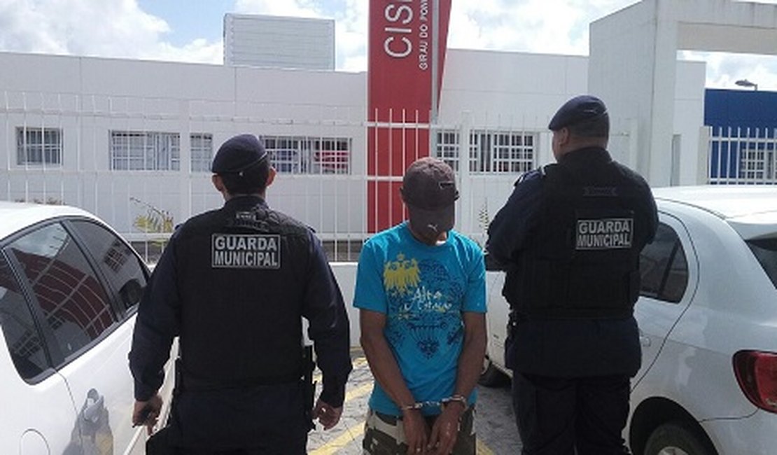 Homem que matou sobrinho afogado em Girau do Ponciano é encontrado morto em presídio da Capital