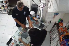 Foragido por homicídio é preso após assaltar loja em Maceió; assista