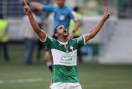 Palmeiras sofre, segura o empate e não cai graças à ajuda do Santos