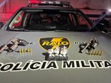 Companhia de Raio prende dois suspeitos flagrados com arma e drogas, em Fernão Velho e Satuba