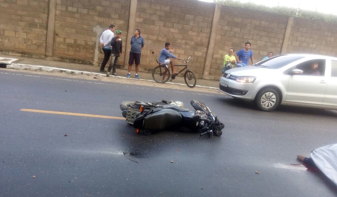 Motociclista morre após colidir contra árvore em Arapiraca