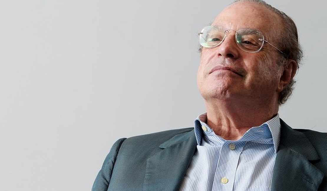 STF condena Maluf a mais de sete anos de prisão e à perda do mandato de deputado