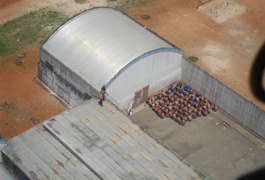 Reeducandos do presídio de Arapiraca são transferidos para o novo presídio do Agreste