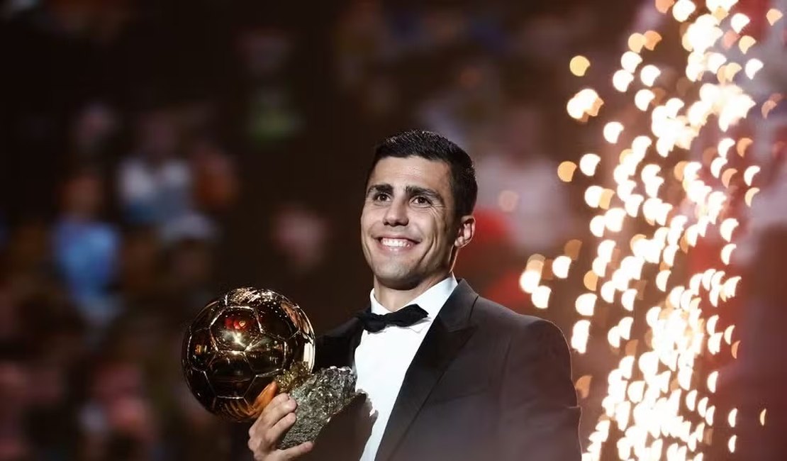 Rodri do Manchester City desbanca Vini Jr. e é eleito melhor jogador do mundo