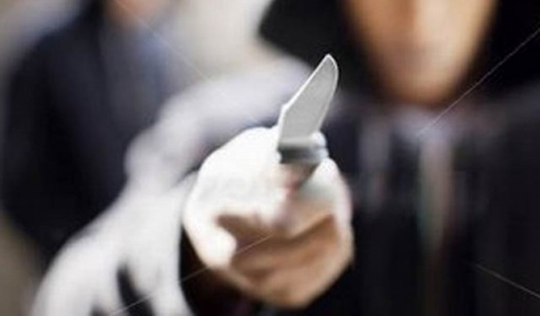 Idosa é assaltada na porta de casa na zona rural de Arapiraca