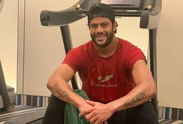 Hulk mostrou extratos bancários à ex-mulher e transferiu R$ 100 milhões, metade do que tinha