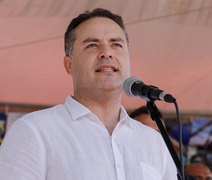 Renan Filho diz que piso salarial da enfermagem em Alagoas é lei e deve ser cumprido