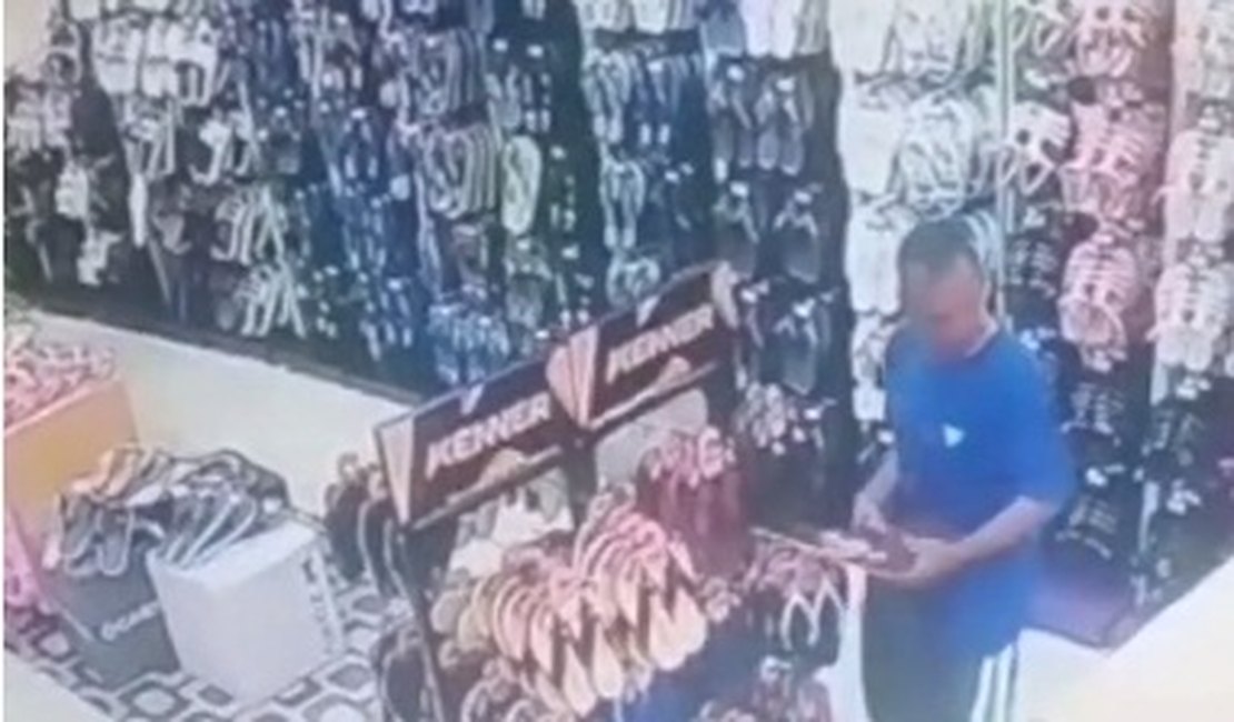 Câmera de segurança flagra homem furtando chinelo em loja de Arapiraca; Assista