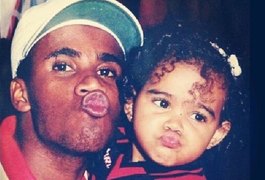 Filha de Claudinho se diz decepcionada com o padrinho Buchecha